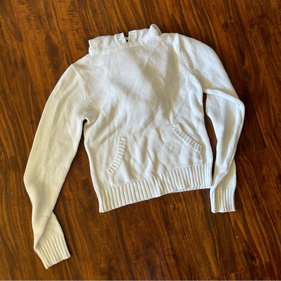 LF White Knit Sweater - Picture 2 of 10